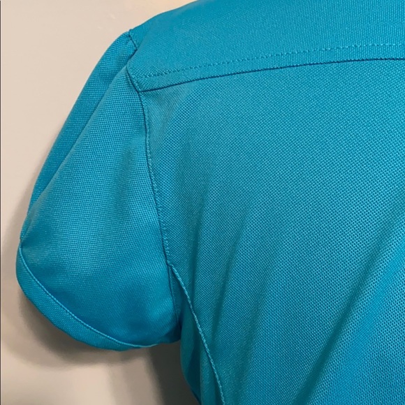 Callaway golf top- turquoise with white buttons - Picture 9 of 10